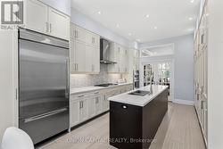 75 FALCON STREET Toronto, ON M4S 2P4
