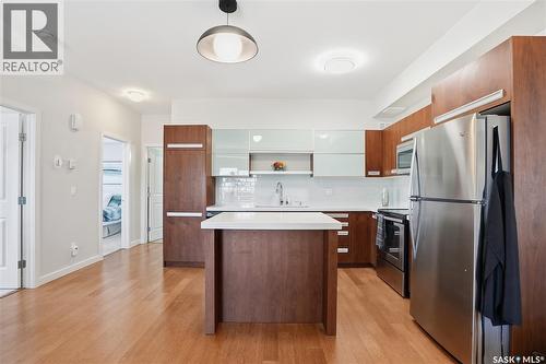 1612 1015 Patrick Crescent, Saskatoon, SK - Indoor Photo Showing Kitchen With Stainless Steel Kitchen