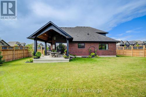 58 Carriage Crossing, Mapleton, ON - Outdoor