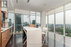 3503 - 75 ST NICHOLAS STREET Toronto, ON M4Y 0A5