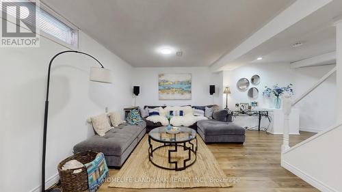 330 Guelph Avenue, Cambridge, ON - Indoor