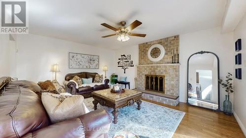 330 Guelph Avenue, Cambridge, ON - Indoor Photo Showing Living Room With Fireplace
