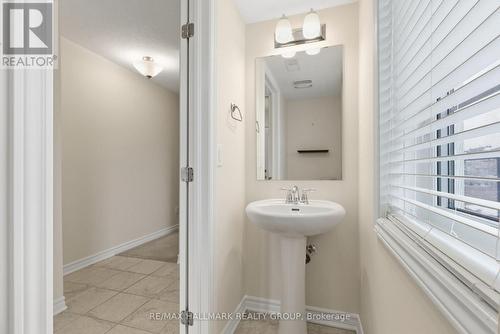 powder room - ground level - 1875 Maple Grove Road, Ottawa, ON - Indoor Photo Showing Bathroom