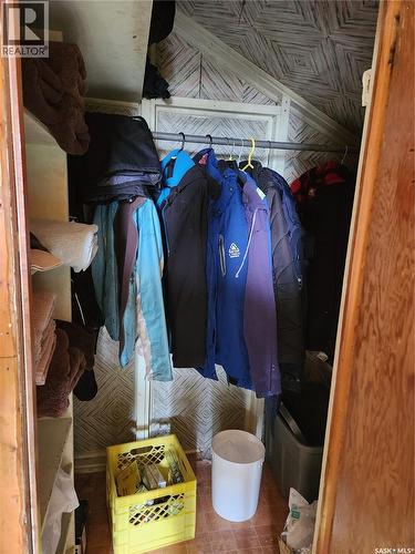 705 Main Street, Zenon Park, SK - Indoor