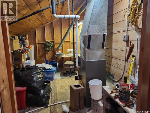 705 Main Street, Zenon Park, SK - Indoor