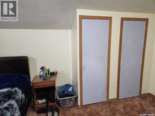 705 Main Street, Zenon Park, SK - Indoor