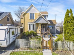 141 York Street  St. Catharines, ON L2R 6E8