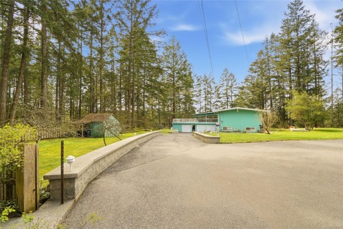 2687 Charles Rd, Nanaimo, BC 