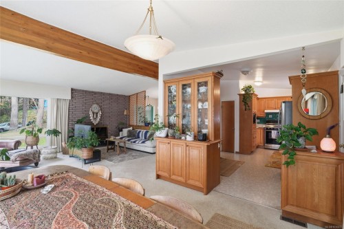 2687 Charles Rd, Nanaimo, BC 