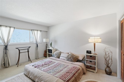 2687 Charles Rd, Nanaimo, BC 