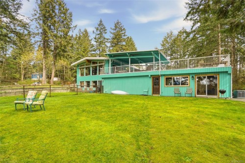 2687 Charles Rd, Nanaimo, BC 