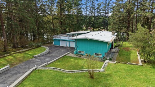 2687 Charles Rd, Nanaimo, BC 