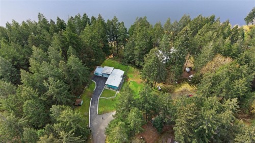 2687 Charles Rd, Nanaimo, BC 