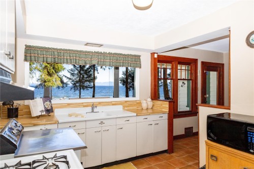 4115 Twigg Rd, Campbell River, BC 