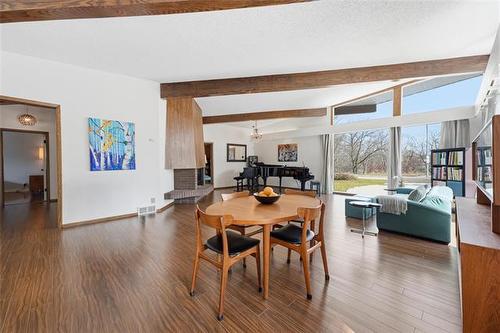 100 Agassiz Dr, Winnipeg, MB 