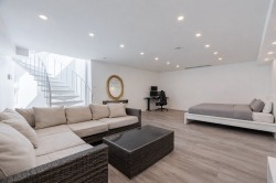 Family Room - 