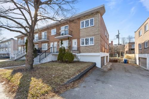 Front of Structure - 2365  - 2369 Rue Hufford, Montréal (Saint-Laurent), QC - Outdoor With Facade