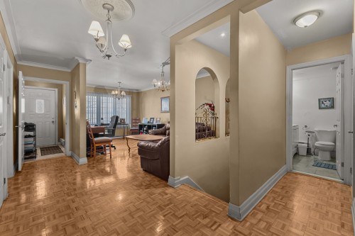 Living Room - 2365  - 2369 Rue Hufford, Montréal (Saint-Laurent), QC - Indoor Photo Showing Other Room