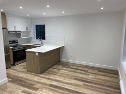 7115 Rue Durocher  Montréal (Villeray/Saint-Michel/Parc-Extension), QC H3N 1Z7