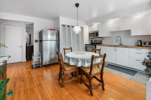Kitchen - 2122 Rue St-Donat, Montréal (Mercier/Hochelaga-Maisonneuve), QC - Indoor