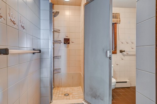Salle de bains - 77 382E Avenue, Saint-Hippolyte, QC - Indoor Photo Showing Bathroom