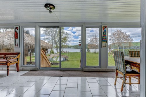 Autre - 77 382E Avenue, Saint-Hippolyte, QC - Indoor Photo Showing Other Room