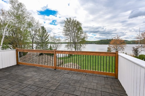 Terrasse - 77 382E Avenue, Saint-Hippolyte, QC - Outdoor