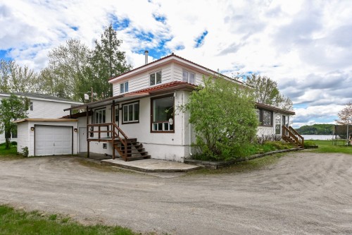 Façade - 77 382E Avenue, Saint-Hippolyte, QC - Outdoor