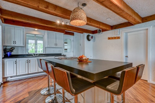 Cuisine - 77 382E Avenue, Saint-Hippolyte, QC - Indoor
