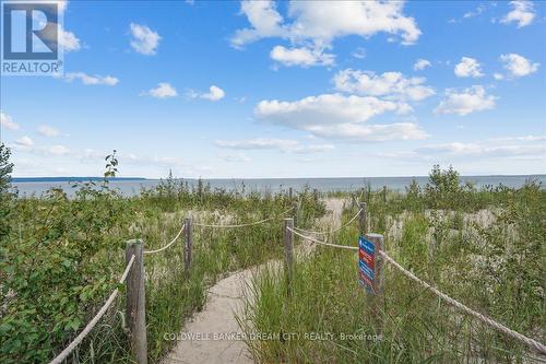 111 - 764 River Road E, Wasaga Beach, ON - Outdoor With View