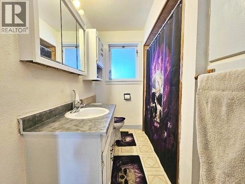 1108 River Park Rd, Quesnel, BC - Indoor Photo Showing Bathroom