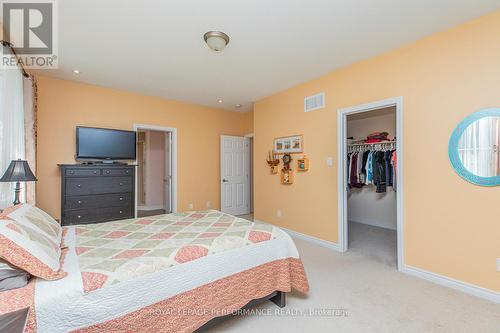 30 Summitview Drive, Ottawa, ON - Indoor Photo Showing Bedroom