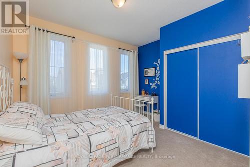 30 Summitview Drive, Ottawa, ON - Indoor Photo Showing Bedroom