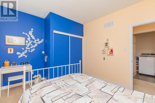 30 Summitview Drive, Ottawa, ON - Indoor Photo Showing Bedroom