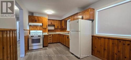 632 Beach Boulevard, Hamilton, ON - Indoor Photo Showing Kitchen