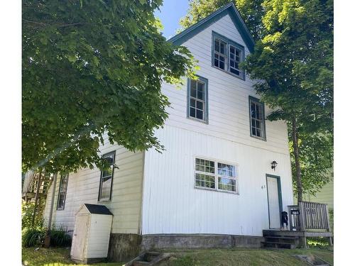 64 Archibald Avenue  North Sydney, NS B2A 2X1