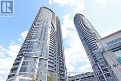 3401 - 125 VILLAGE GREEN SQUARE Toronto, ON M1S 0G3