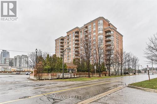 302 - 130 POND DRIVE  Markham, ON L3T 7W5