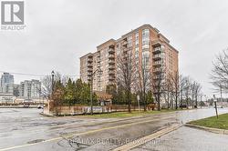 302 - 130 POND DRIVE Markham, ON L3T 7W5