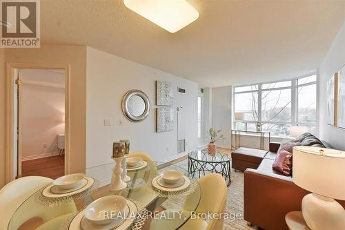 302 - 130 Pond Drive, Markham, ON - Indoor Photo Showing Dining Room