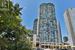 3203 - 2900 HIGHWAY 7  Vaughan, ON L4K 0G3