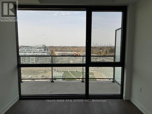 811 - 251 Masonry Way, Mississauga, ON - Indoor Photo Showing Other Room