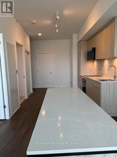 811 - 251 Masonry Way, Mississauga, ON - Indoor Photo Showing Other Room
