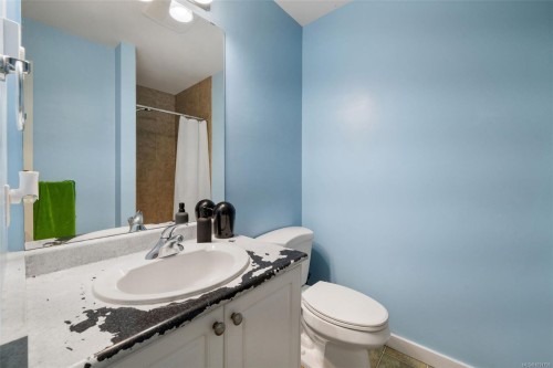 6896 Beaton Rd, Sooke, BC - Indoor Photo Showing Bedroom
