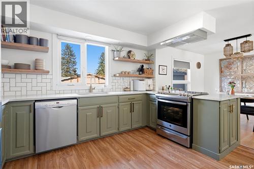 89 Patterson Drive, Regina, SK - Indoor Photo Showing Kitchen