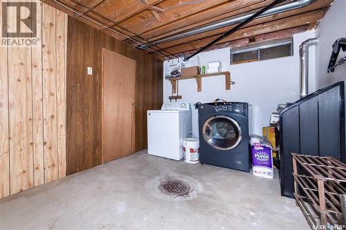 639 Redberry Road, Saskatoon, SK - Indoor Photo Showing Laundry Room