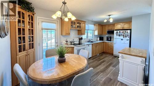 102 Government Road, Davidson, SK - Indoor