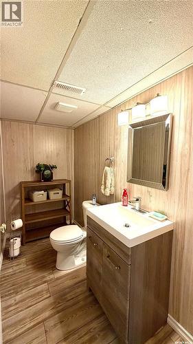 102 Government Road, Davidson, SK - Indoor Photo Showing Bathroom