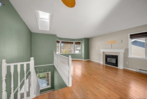 584 Torrence Rd, Comox, BC 