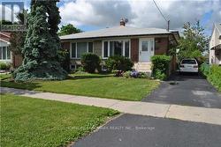 28 ROYWOOD DRIVE Toronto, ON M3A 2C6